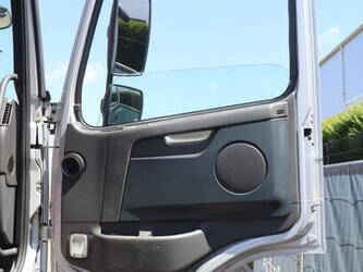 2011-volvo-fmx500-1472852-48590408