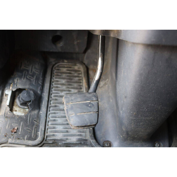 2009 Scania P320-48590492