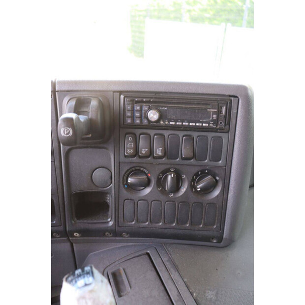 2009 Scania P320-48590500