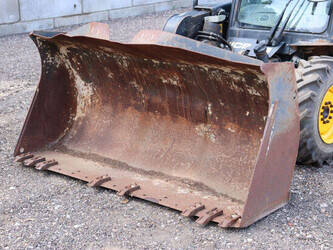 2012-jcb-515-40th-48590573