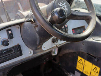 2012-jcb-515-40th-48590587