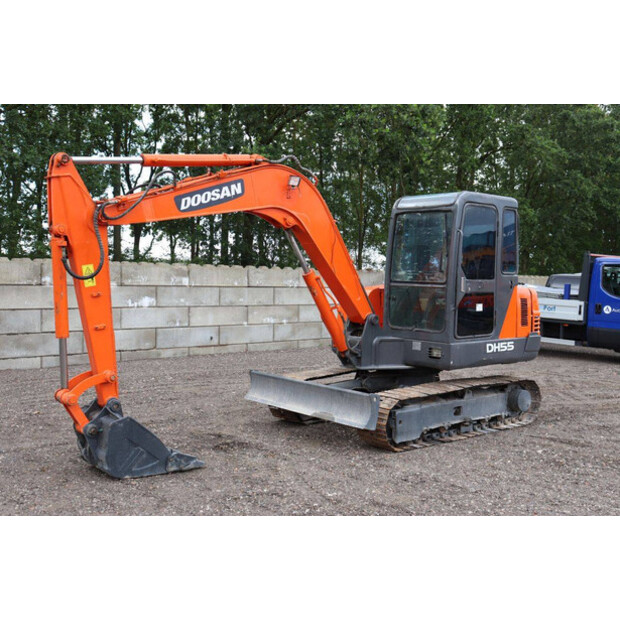 2010 Doosan DH55-V-48590620