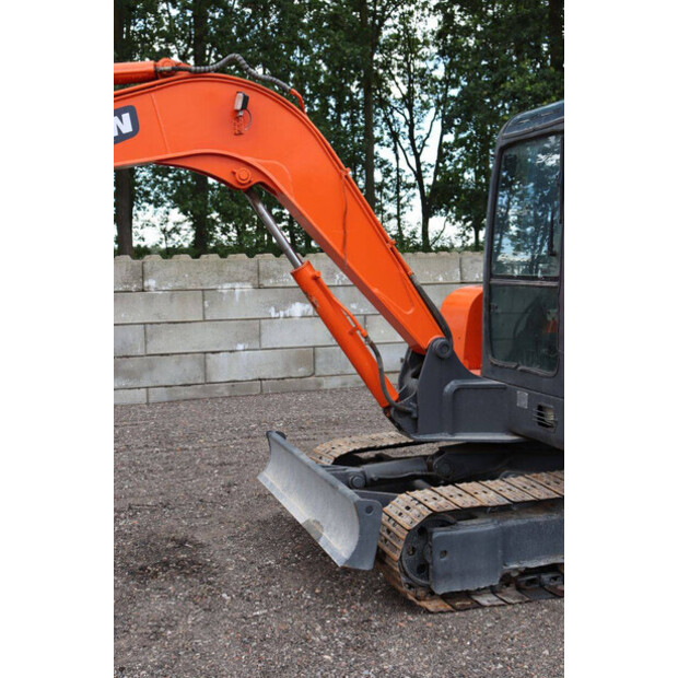 2010 Doosan DH55-V-48590624