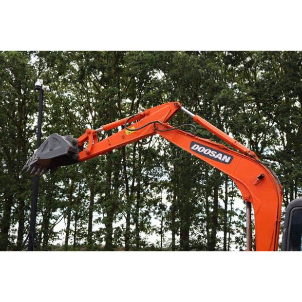2010 Doosan DH55-V-48590660