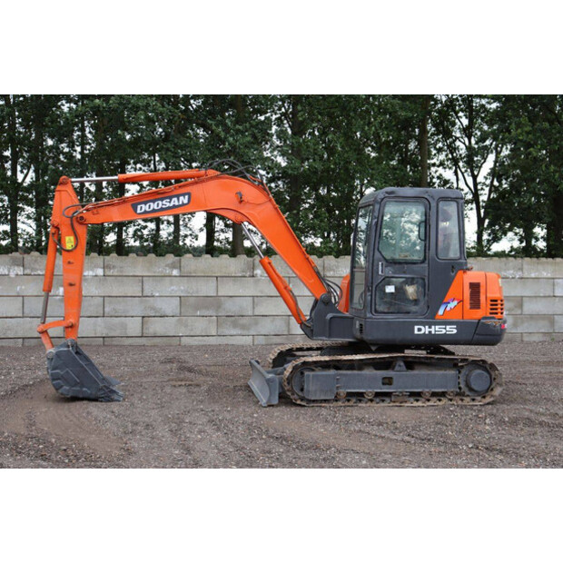 2010 Doosan DH55-V-48590766