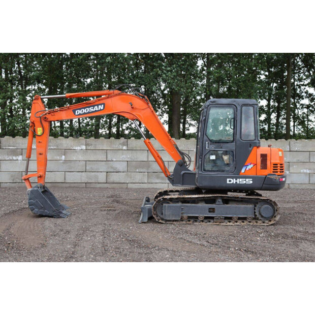 2010 Doosan DH55-V-48590767