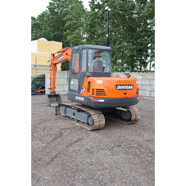 2010 Doosan DH55-V-48590769