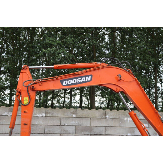 2010 Doosan DH55-V-48590777