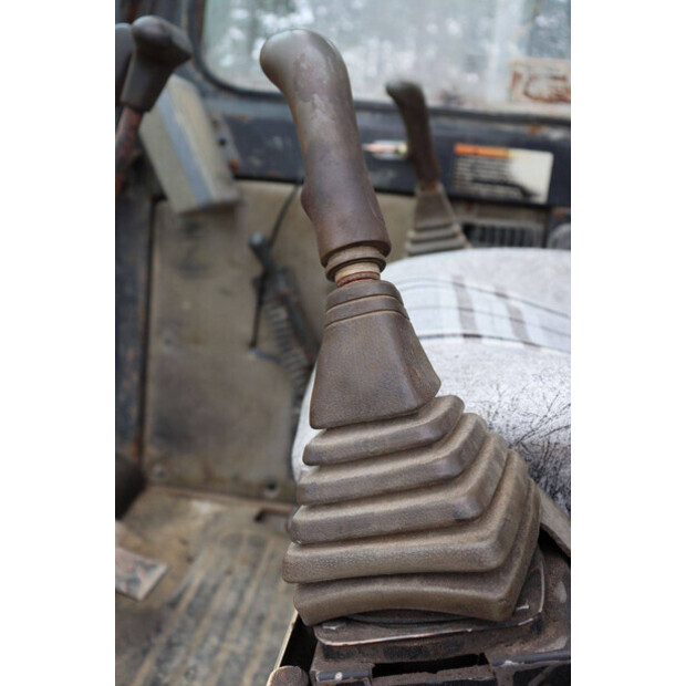 2010 Doosan DH55-V-48590803