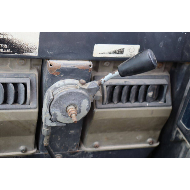 2010 Doosan DH55-V-48590804