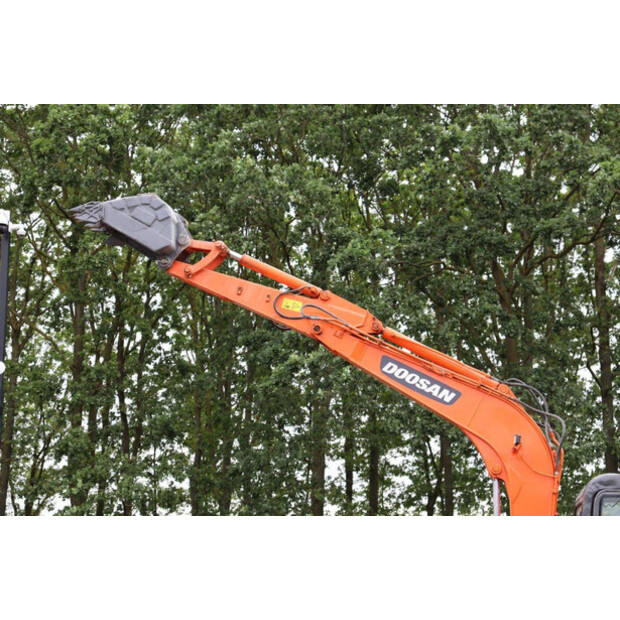 2010 Doosan DH55-V-48590810