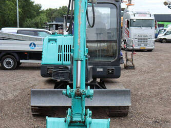 2014-kobelco-sk55-c-48590819