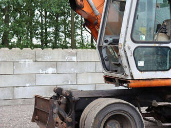 1996-fiat-hitachi-hitachi-595-a-48590931