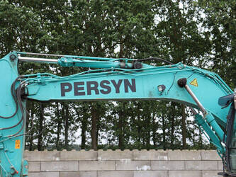 2017-kobelco-sk180lc-10-48591042