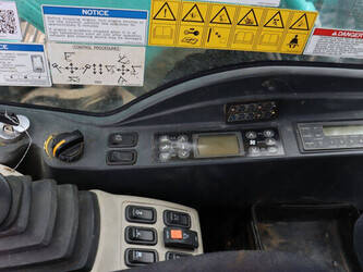 2017-kobelco-sk180lc-10-48591071