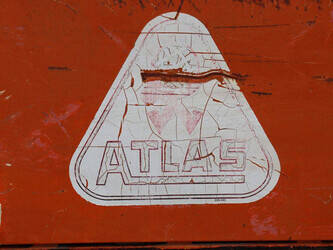 1990-atlas-120-48591190
