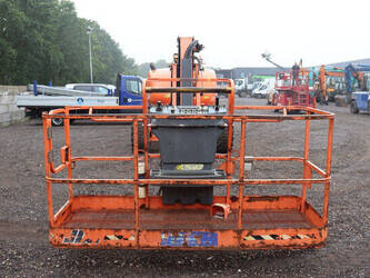 2018-jlg-800aj-48591322