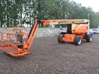 2018-jlg-800aj-48591323