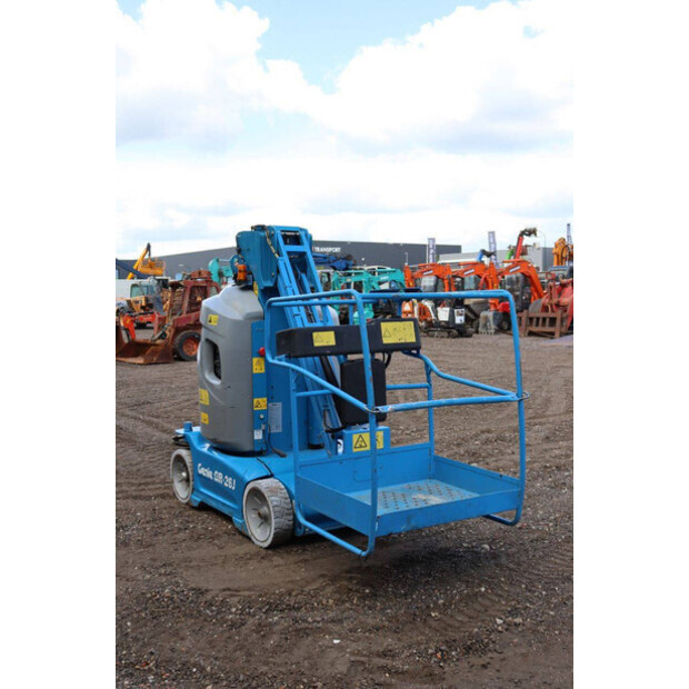 2015 Genie GR26J-48591466