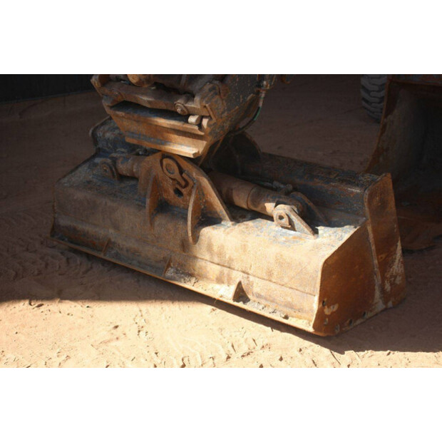 2014 Komatsu PW148-48591692