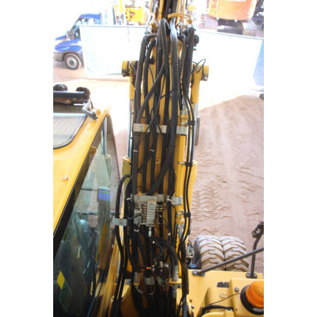 2014 Komatsu PW148-48591706