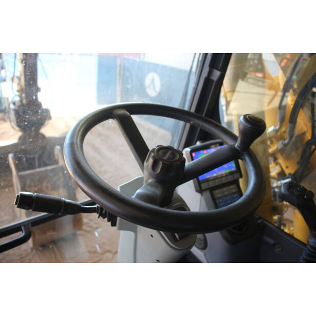 2014 Komatsu PW148-48591711