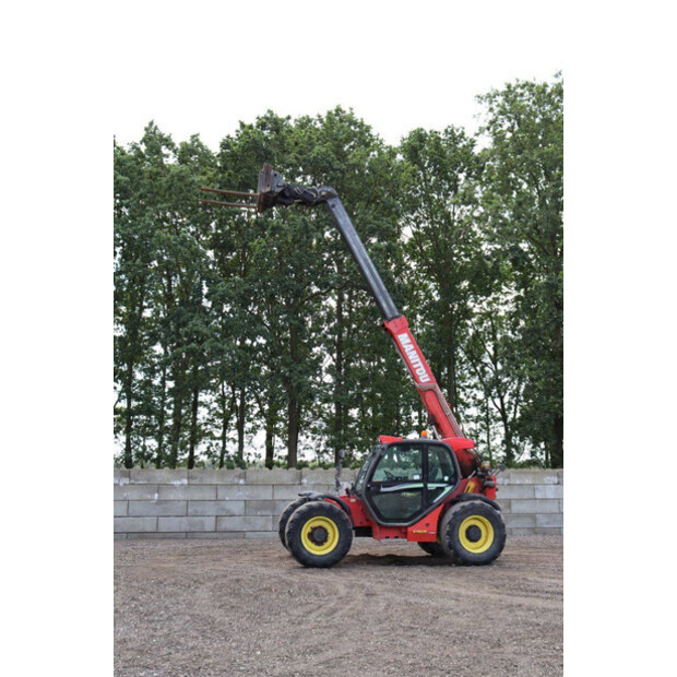 2015 Manitou MLT 735-120-48591764