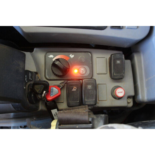 2019 KUBOTA KX080-4A2-48591895