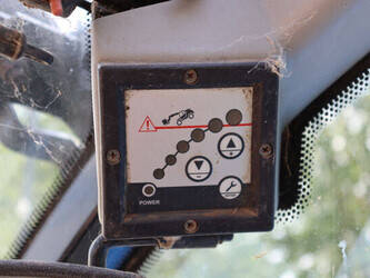 new-holland-lm5060-plus-48592060