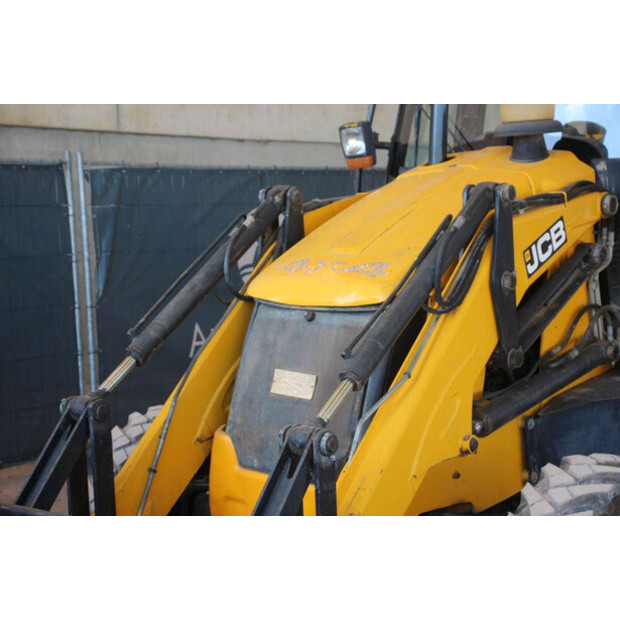 2014 JCB 3DX-48592078