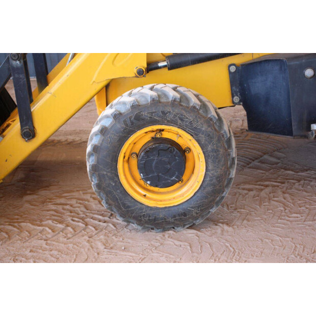 2014 JCB 3DX-48592079