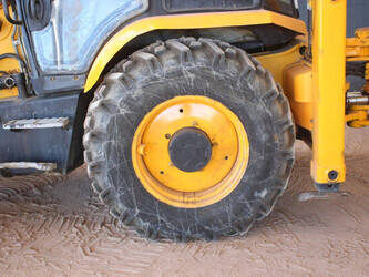 2014-jcb-3dx-1475067-48592080