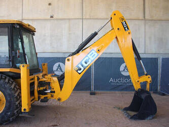 2014-jcb-3dx-1475067-48592081