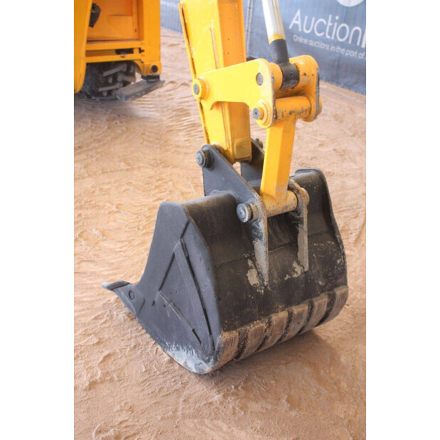 2014 JCB 3DX-48592088