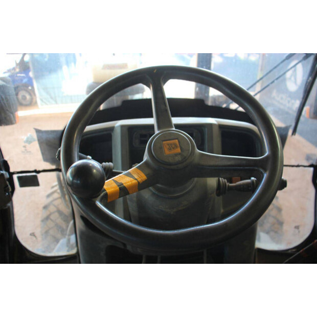 2014 JCB 3DX-48592096