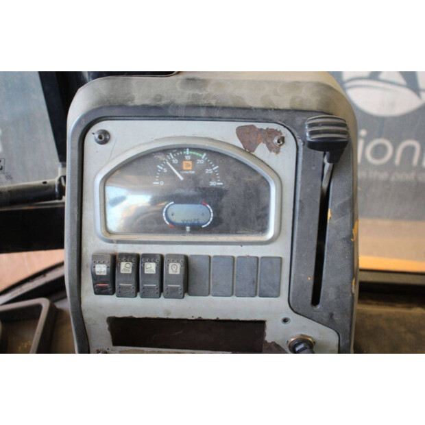 2014 JCB 3DX-48592097