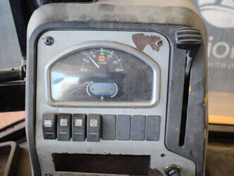 2014-jcb-3dx-1475067-48592097