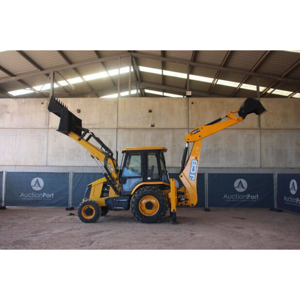 2014 JCB 3DX-48592103