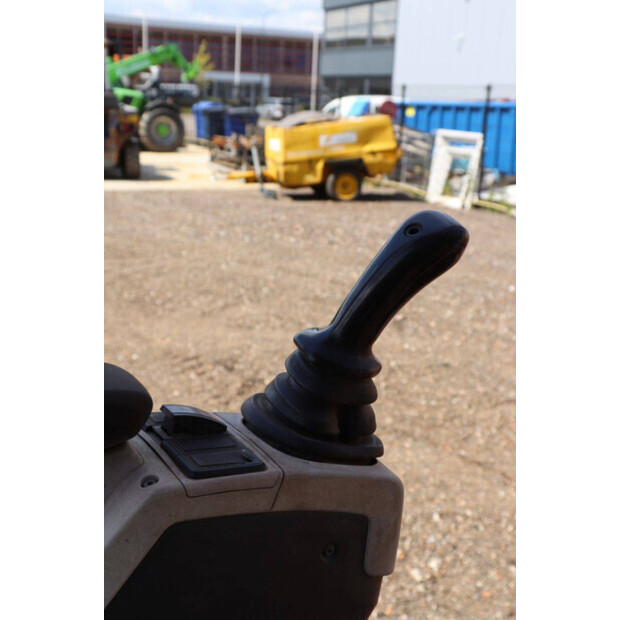 Neuson ET16-48592401
