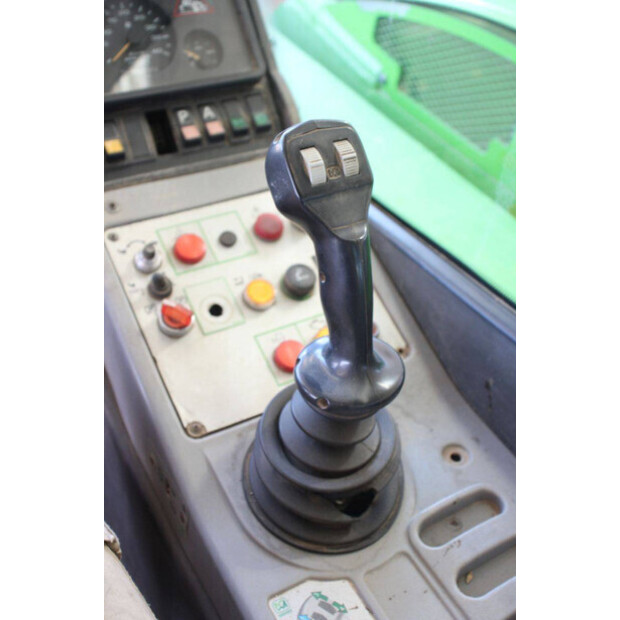 2008 ميرلو P40.7-48592429