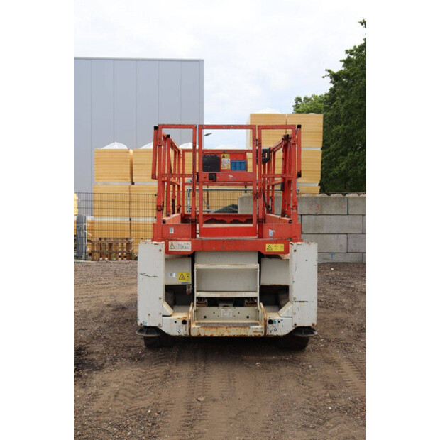 2011 Genie GS-2668-48592497