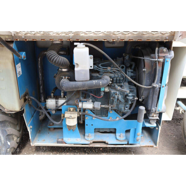 2011 Genie GS-2668-48592509