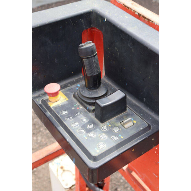 2011 Genie GS-2668-48592514