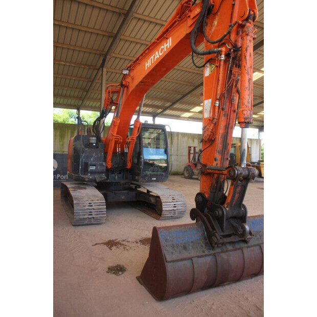 2014 هيتاشى ZX225USLC-5B-48592526