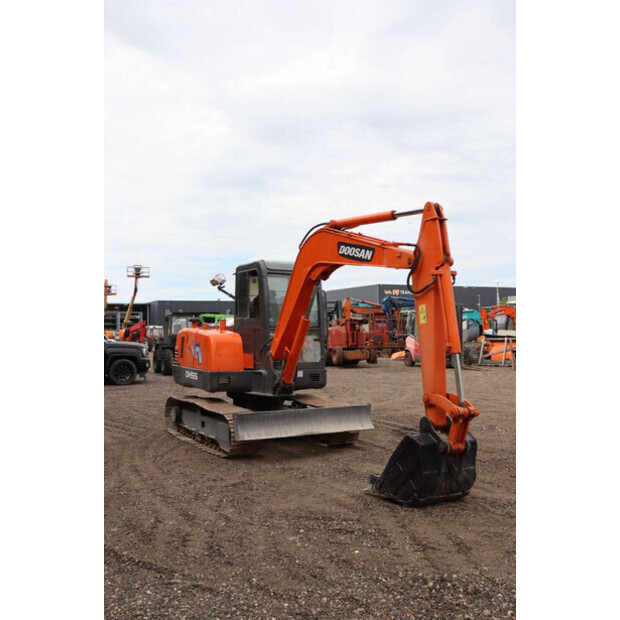 Doosan DH55-V-48592571
