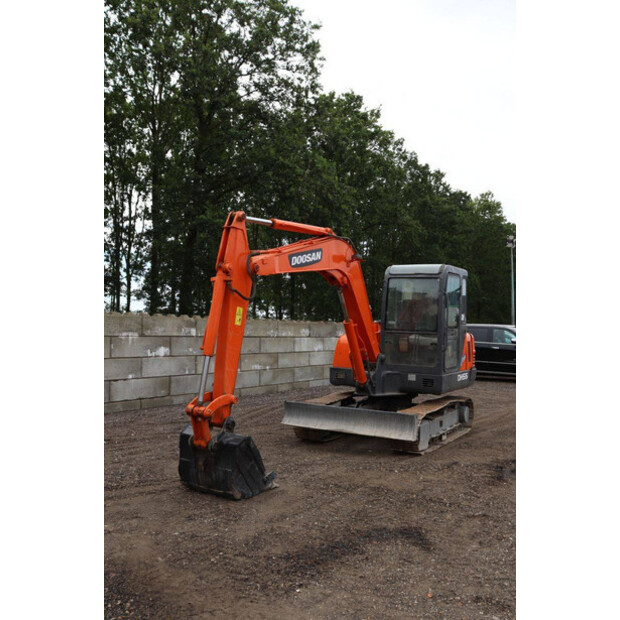 Doosan DH55-V-48592573