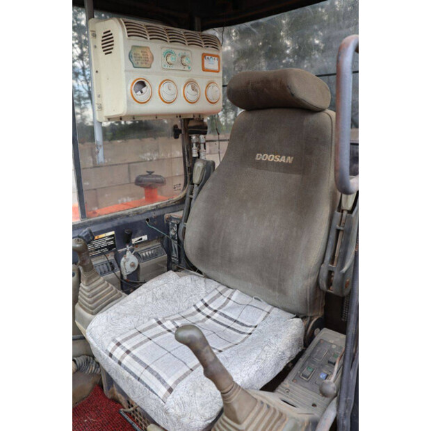 Doosan DH55-V-48592588