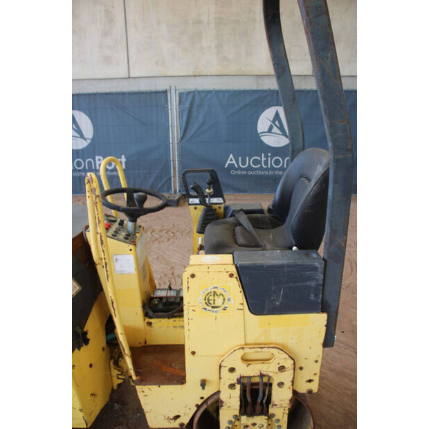 2011 بوماج BW80AD-2-48592643