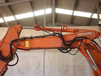 2009-hitachi-zx160lc-3-1475088-48592738