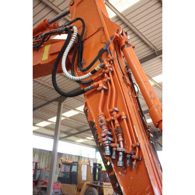 2009 هيتاشى ZX160LC-3-48592745
